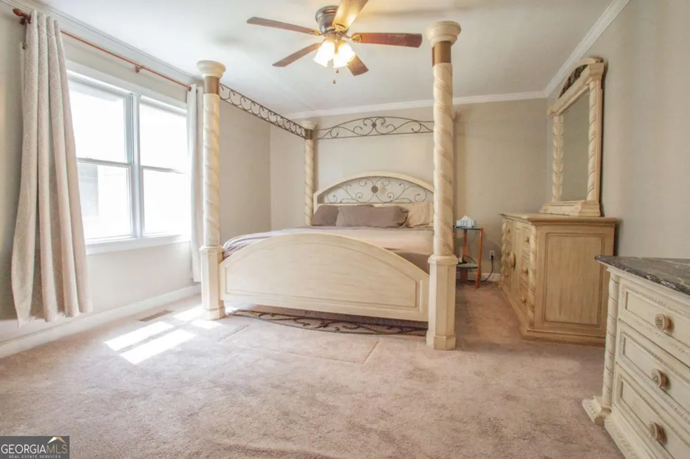 17 Mountain Oaks DR Carrollton, GA 30116