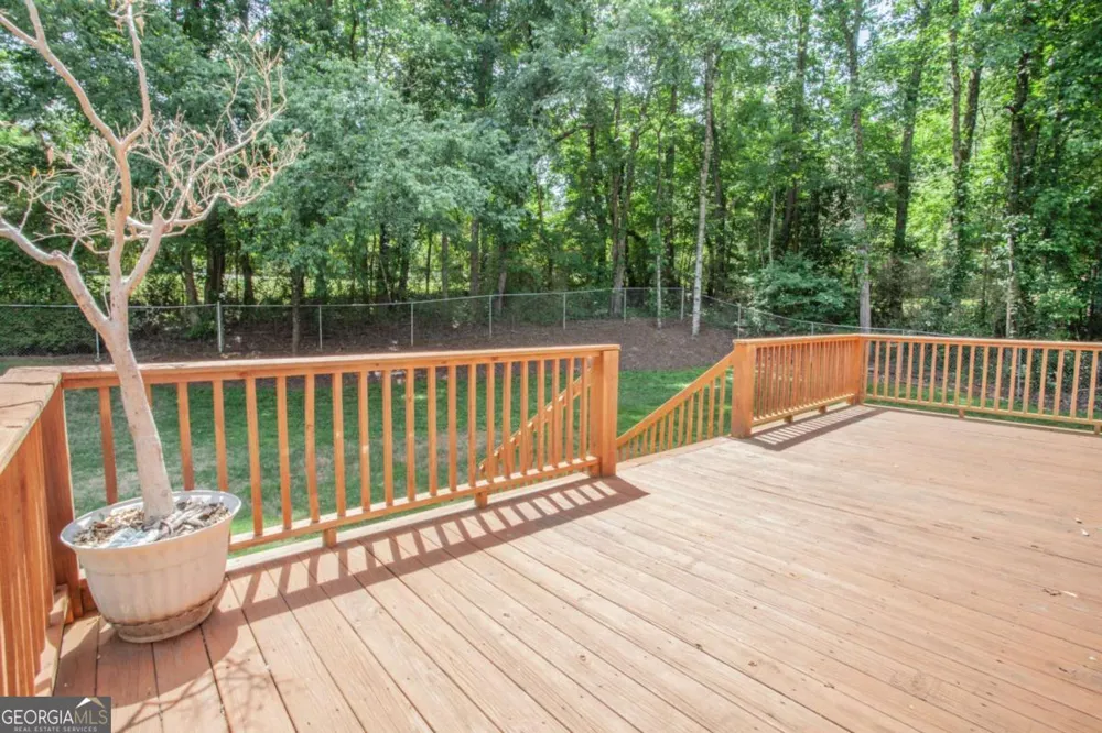 17 Mountain Oaks DR Carrollton, GA 30116
