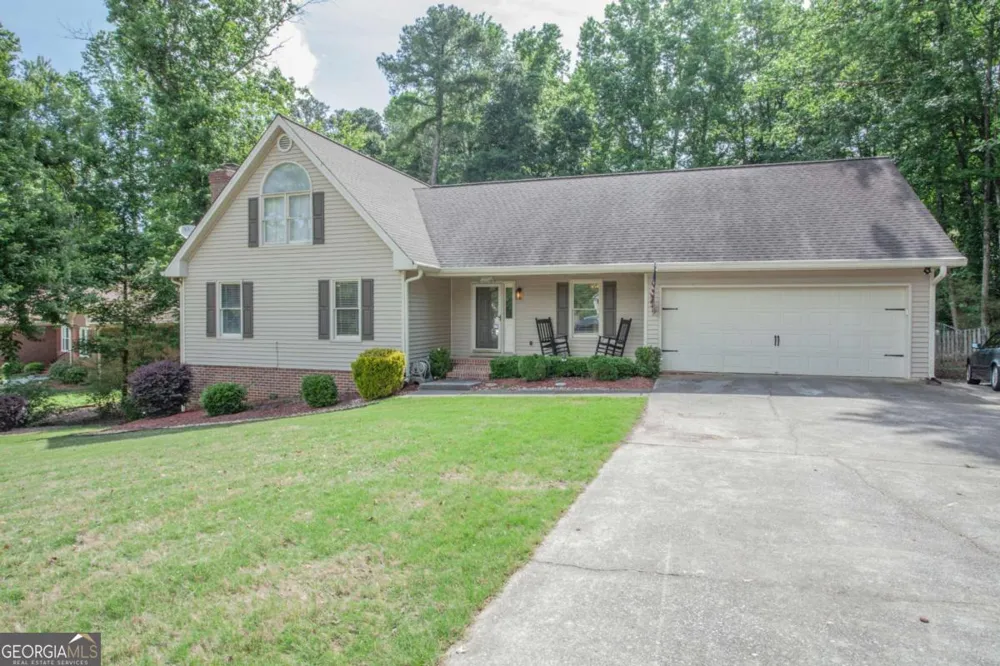 17 Mountain Oaks DR Carrollton, GA 30116