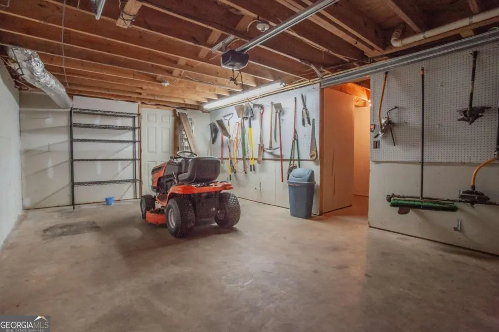 17 Mountain Oaks DR Carrollton, GA 30116