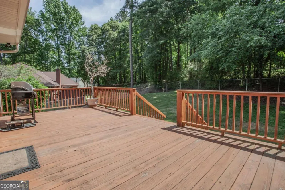 17 Mountain Oaks DR Carrollton, GA 30116