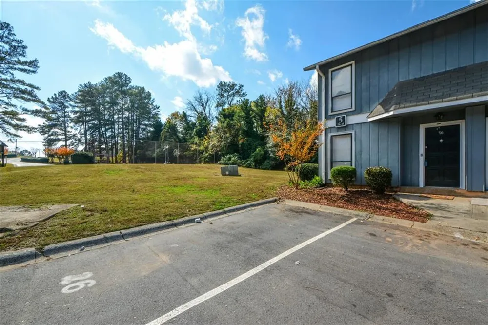 2340 Beaver Ruin Road #UN26 Norcross, GA 30071