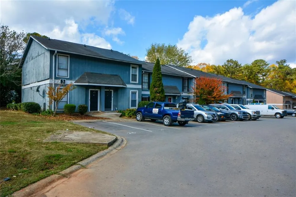 2340 Beaver Ruin Road #UN26 Norcross, GA 30071