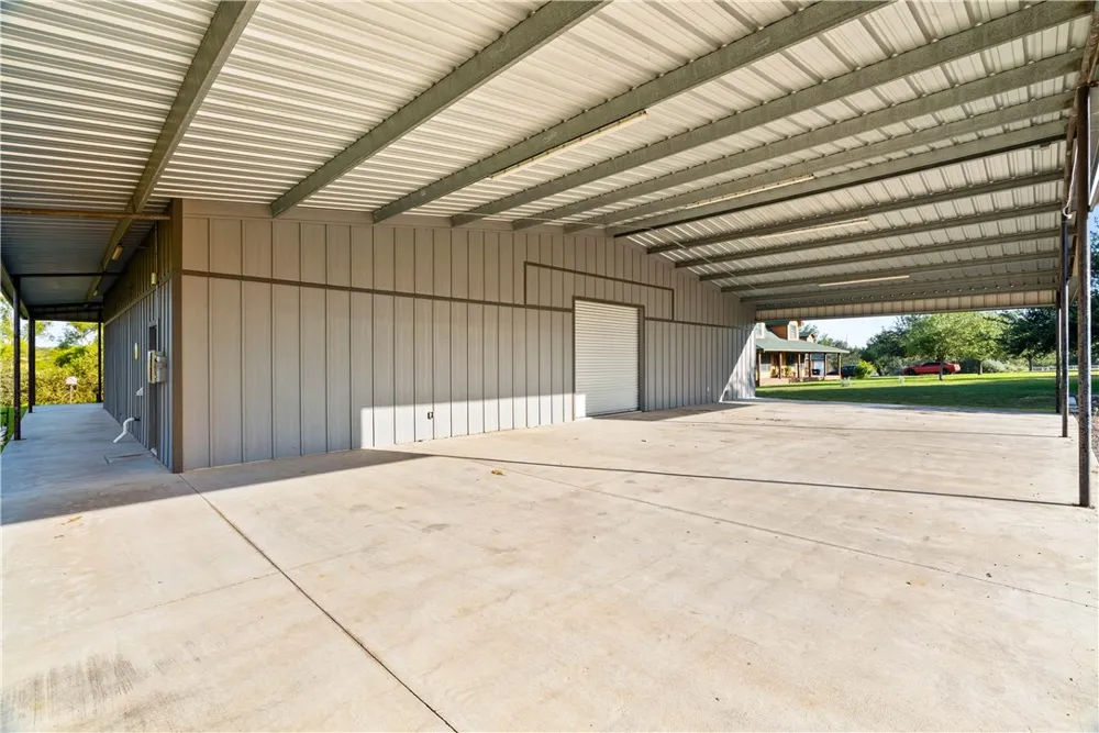 549 House Ave Sandia, TX 78383