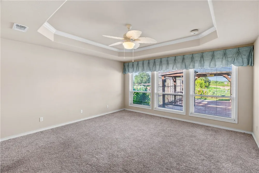 549 House Ave Sandia, TX 78383