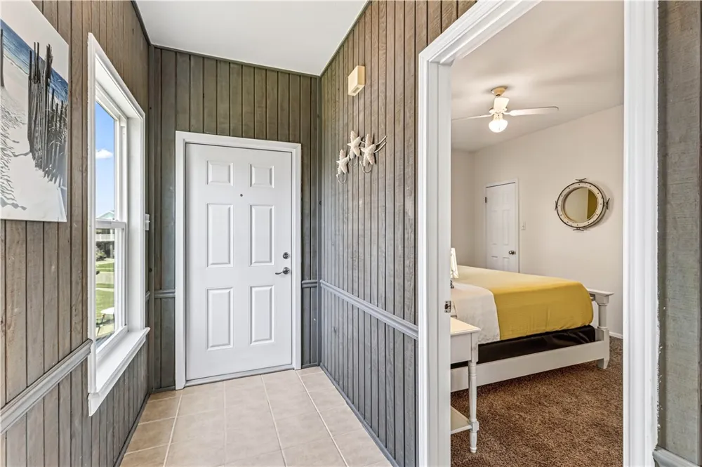 909 Whispering Sands Street Port Aransas, TX 78373