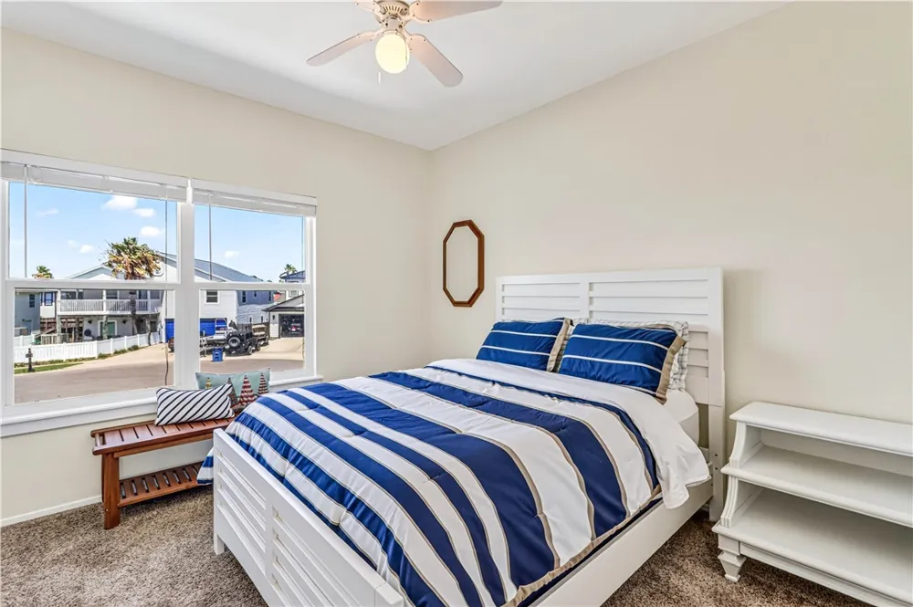 909 Whispering Sands Street Port Aransas, TX 78373