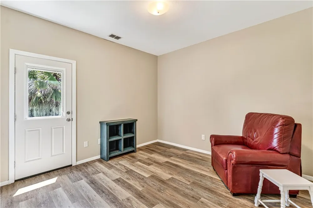 909 Whispering Sands Street Port Aransas, TX 78373