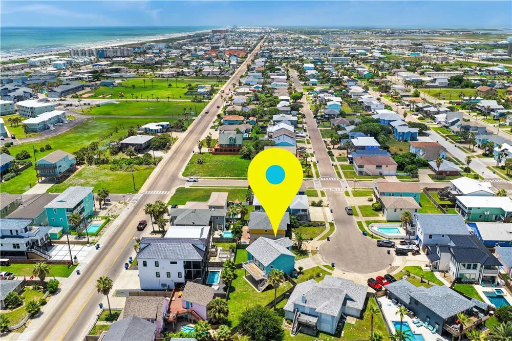 909 Whispering Sands Street Port Aransas, TX 78373