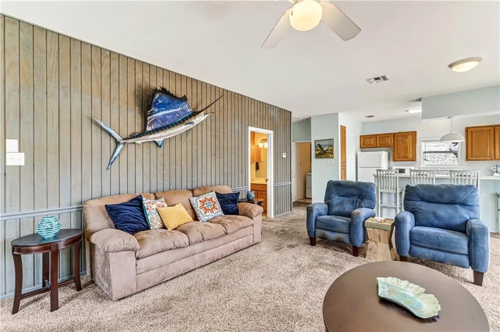 909 Whispering Sands Street Port Aransas, TX 78373