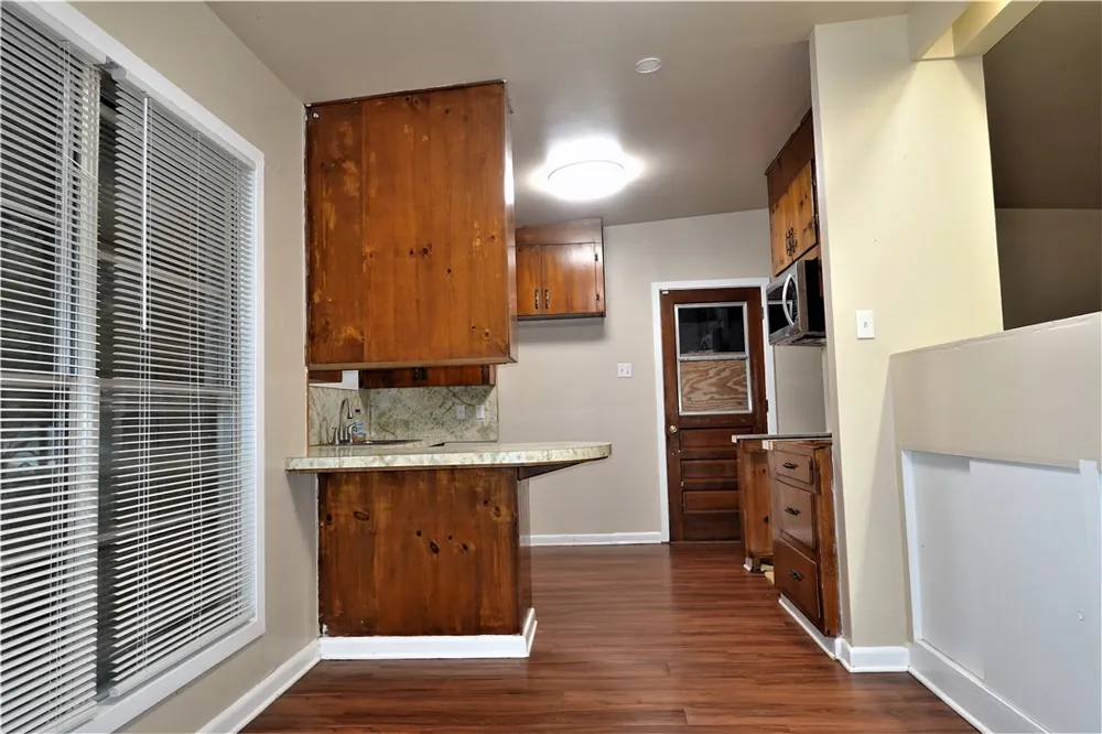620 Reynolds Avenue Taft, TX 78390