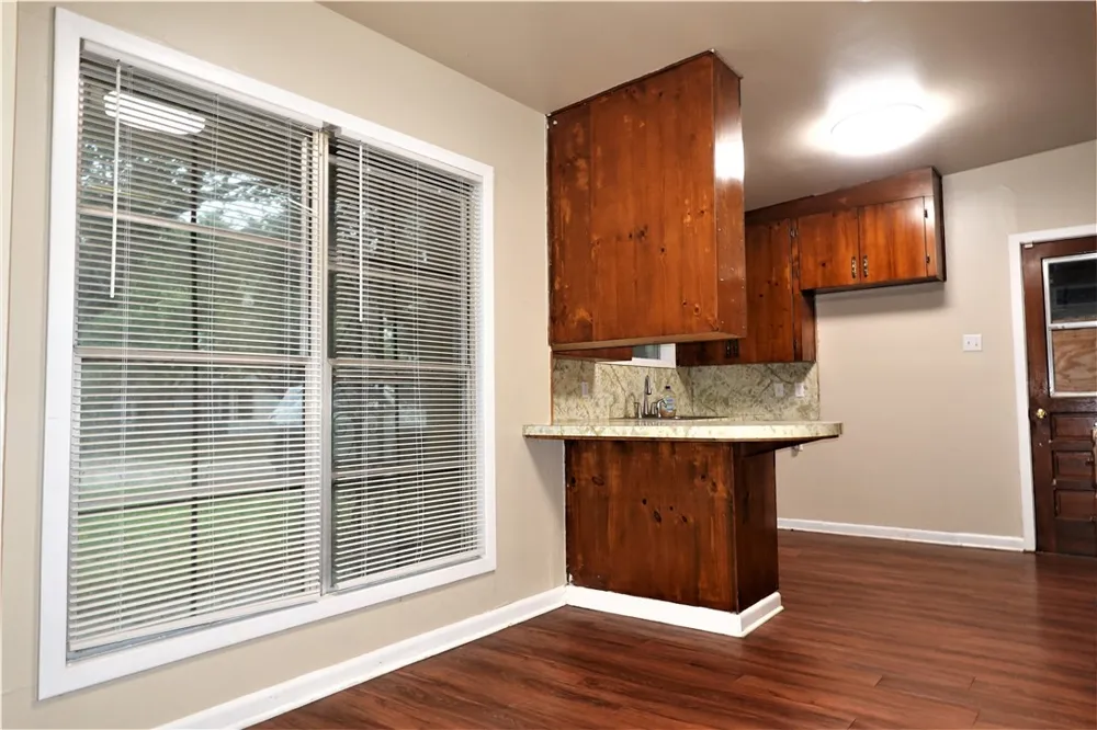 620 Reynolds Avenue Taft, TX 78390