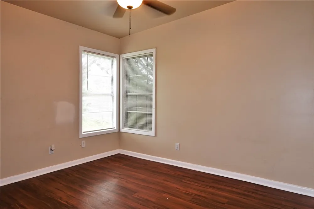 620 Reynolds Avenue Taft, TX 78390