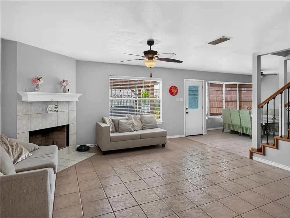 7638 Clearbrook Drive Corpus Christi, TX 78413