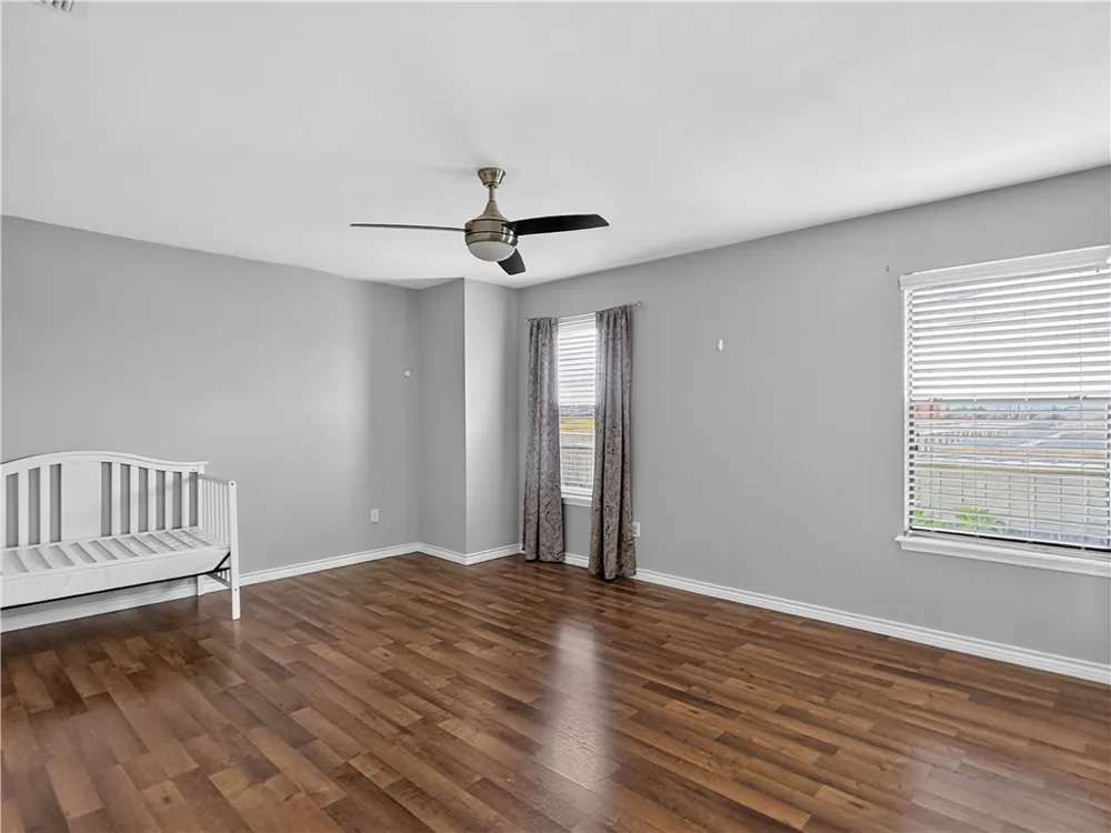 7638 Clearbrook Drive Corpus Christi, TX 78413