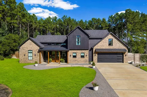 477 Eastgate Park