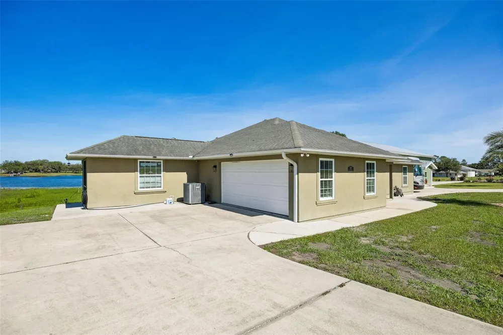 107 EAGLES NEST LANE Crescent City, FL 32112