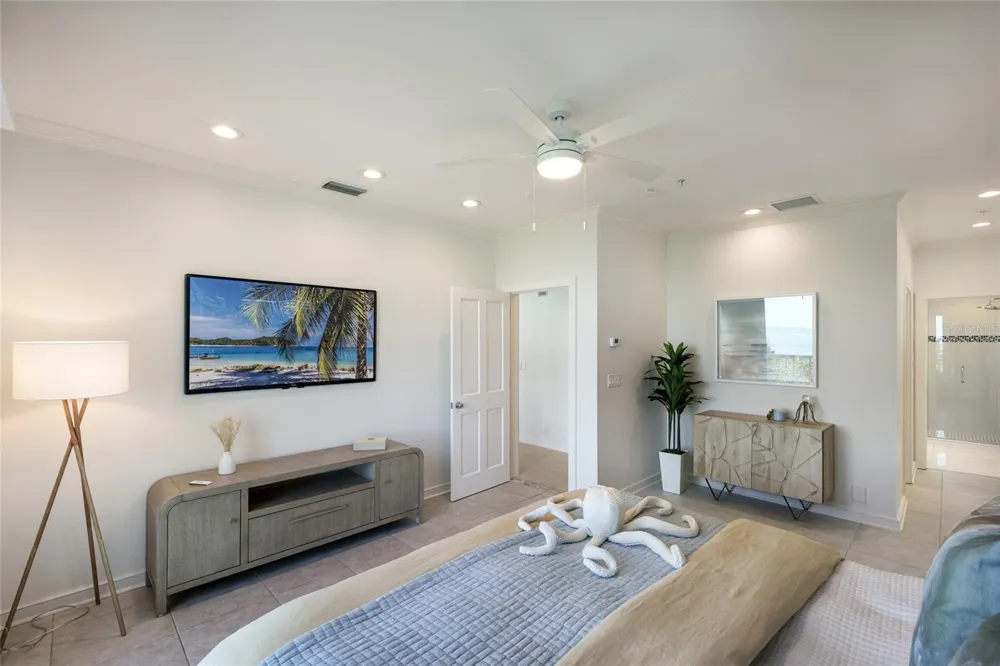 585 BUTTONWOOD BAY DRIVE Boca Grande, FL 33921