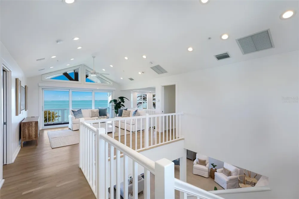 585 BUTTONWOOD BAY DRIVE Boca Grande, FL 33921