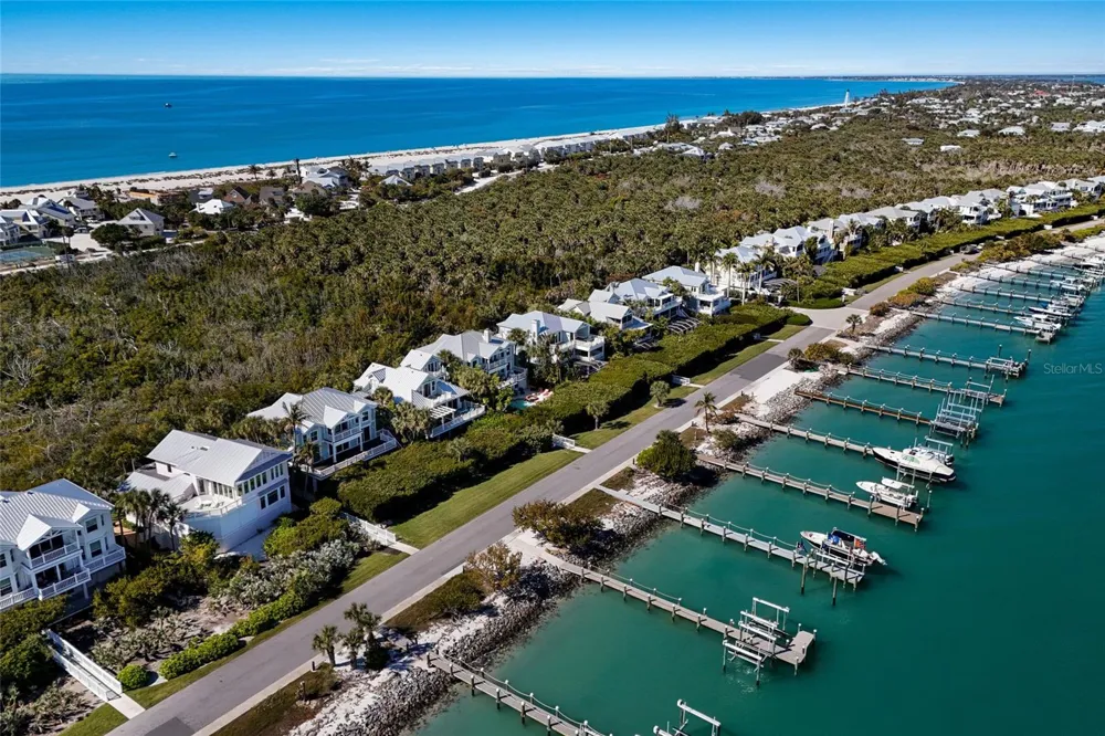 585 BUTTONWOOD BAY DRIVE Boca Grande, FL 33921