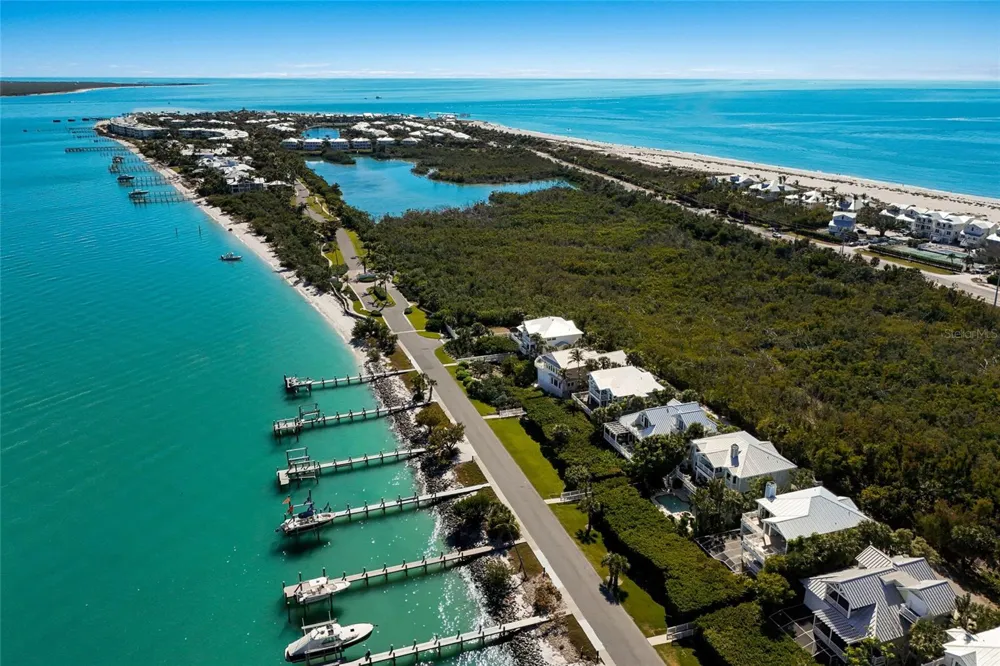 585 BUTTONWOOD BAY DRIVE Boca Grande, FL 33921