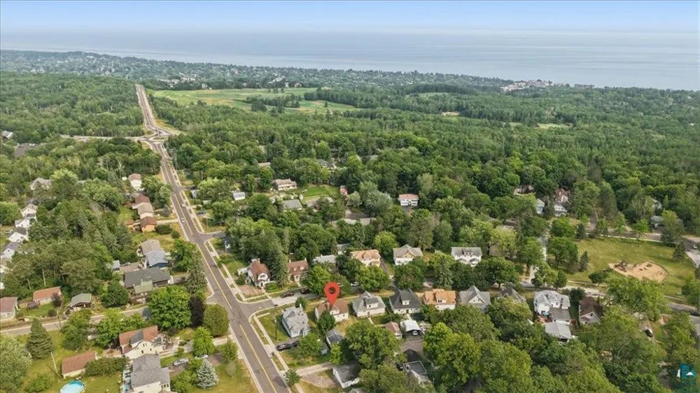 629 Spear Avenue Duluth, MN 55803