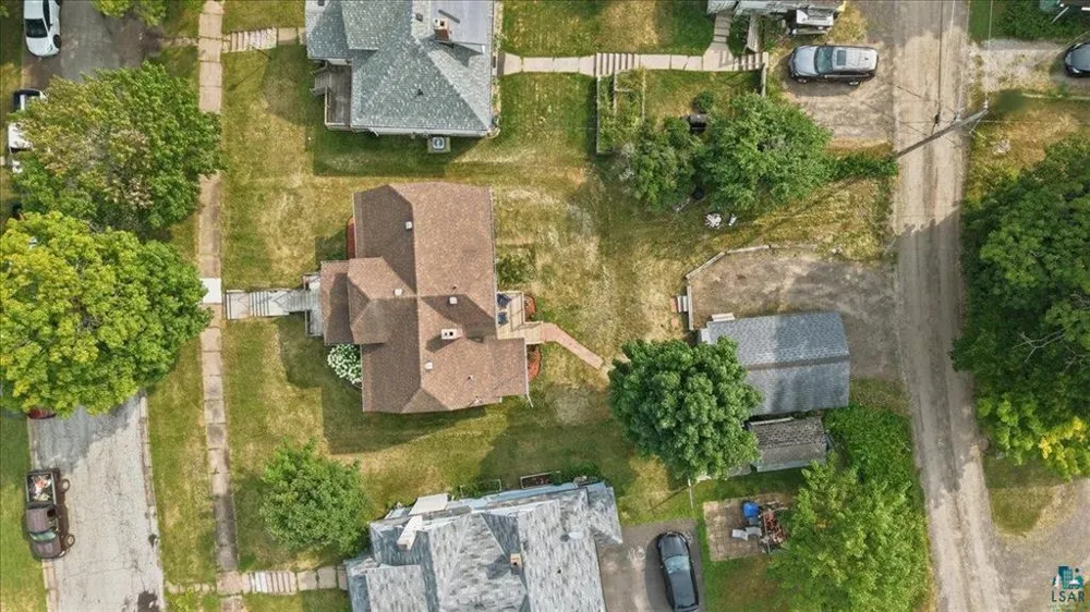 629 Spear Avenue Duluth, MN 55803