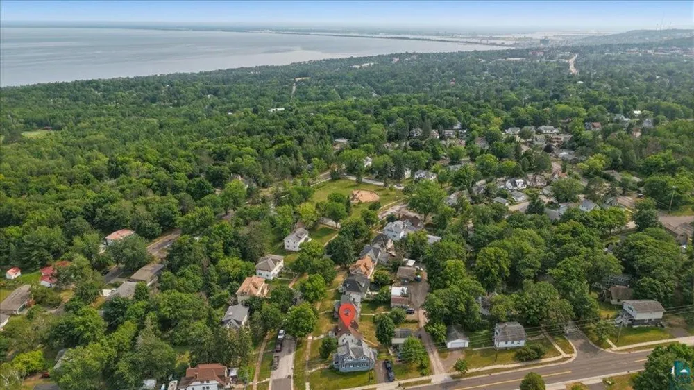 629 Spear Avenue Duluth, MN 55803