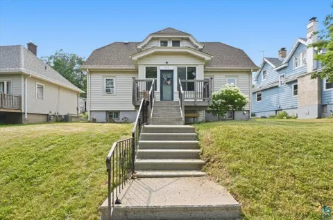 629 Spear Avenue