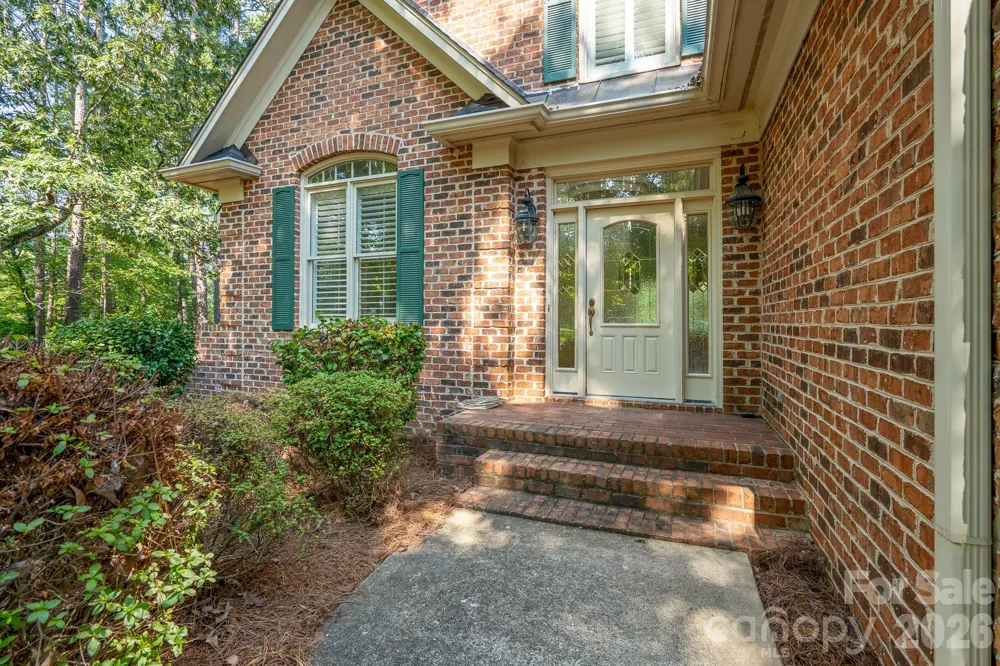 205 Piney Grove Point New London, NC 28127