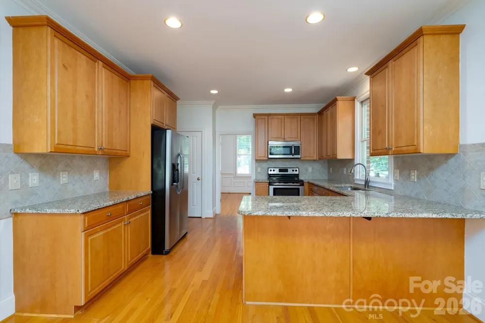 205 Piney Grove Point New London, NC 28127