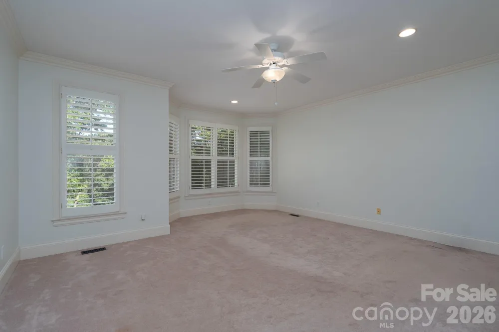 205 Piney Grove Point New London, NC 28127