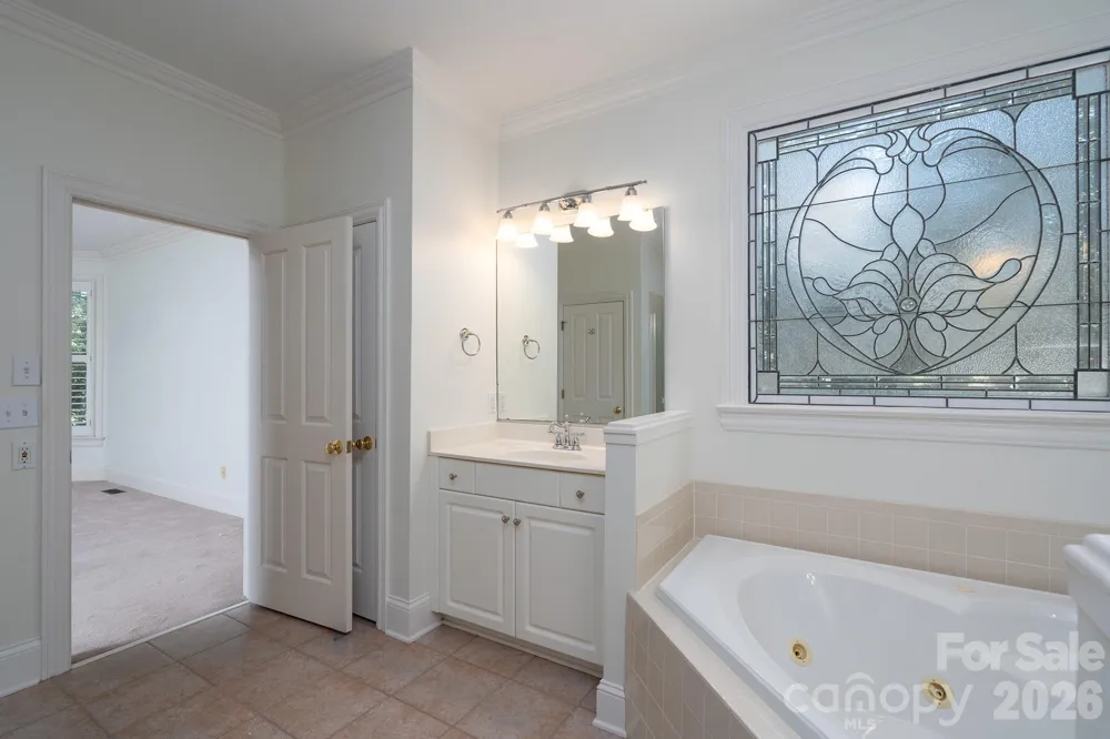205 Piney Grove Point New London, NC 28127