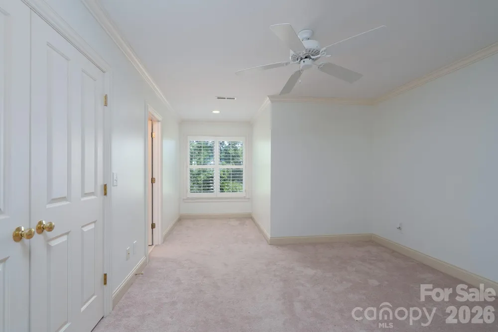 205 Piney Grove Point New London, NC 28127