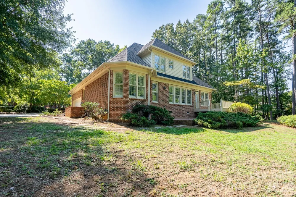 205 Piney Grove Point New London, NC 28127