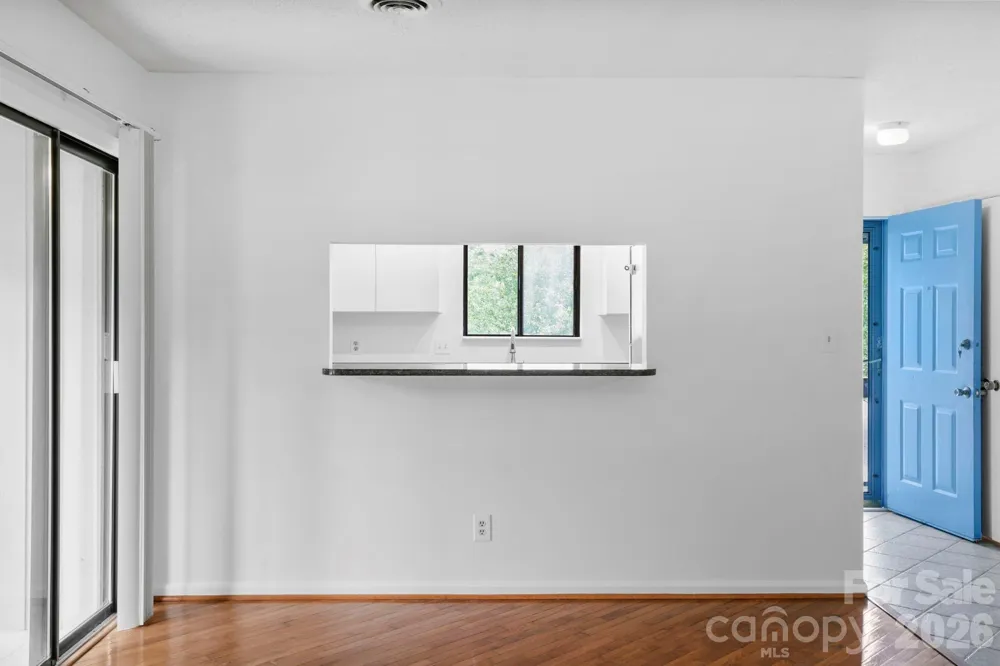 304 Birch Forest Lane Asheville, NC 28803
