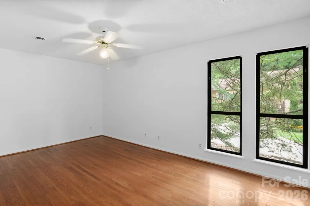 304 Birch Forest Lane Asheville, NC 28803