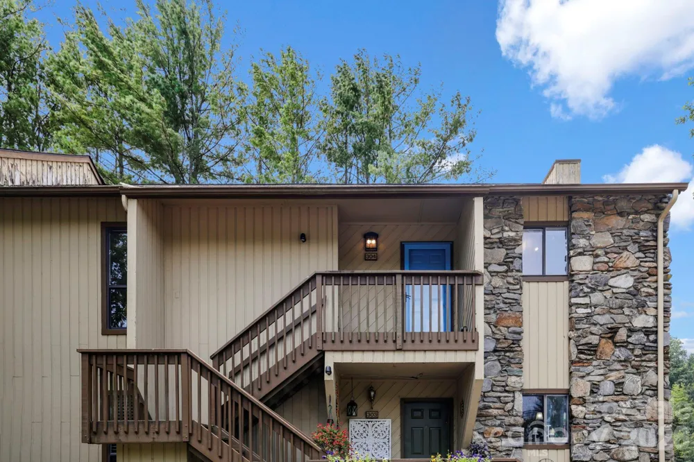 304 Birch Forest Lane Asheville, NC 28803