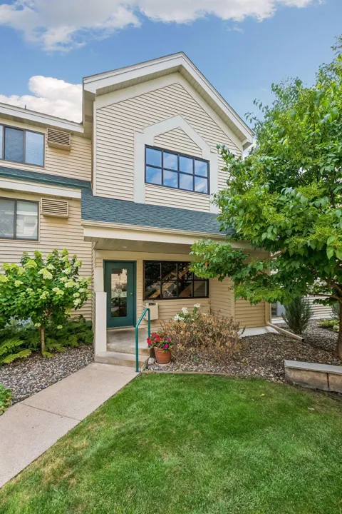 7605 Edinborough Way #6119