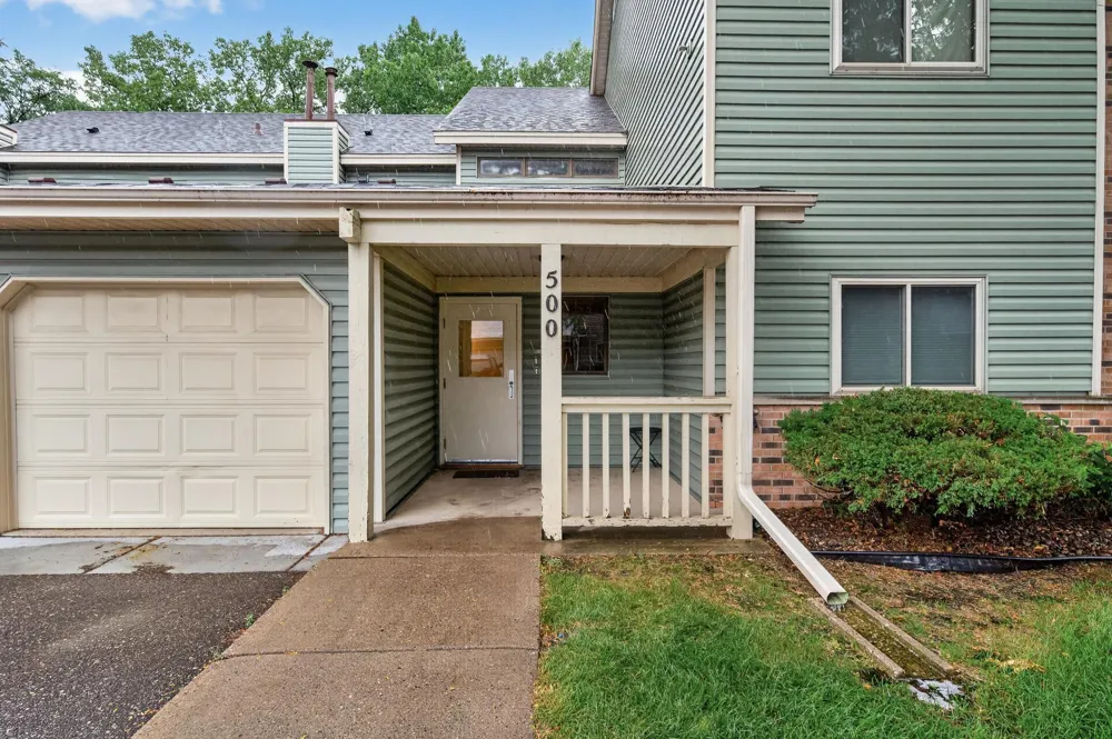 500 Etna Street #102 Saint Paul, MN 55106