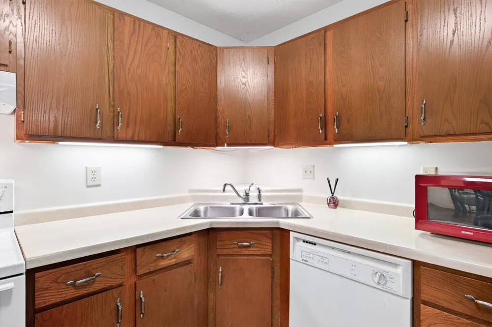 500 Etna Street #102 Saint Paul, MN 55106