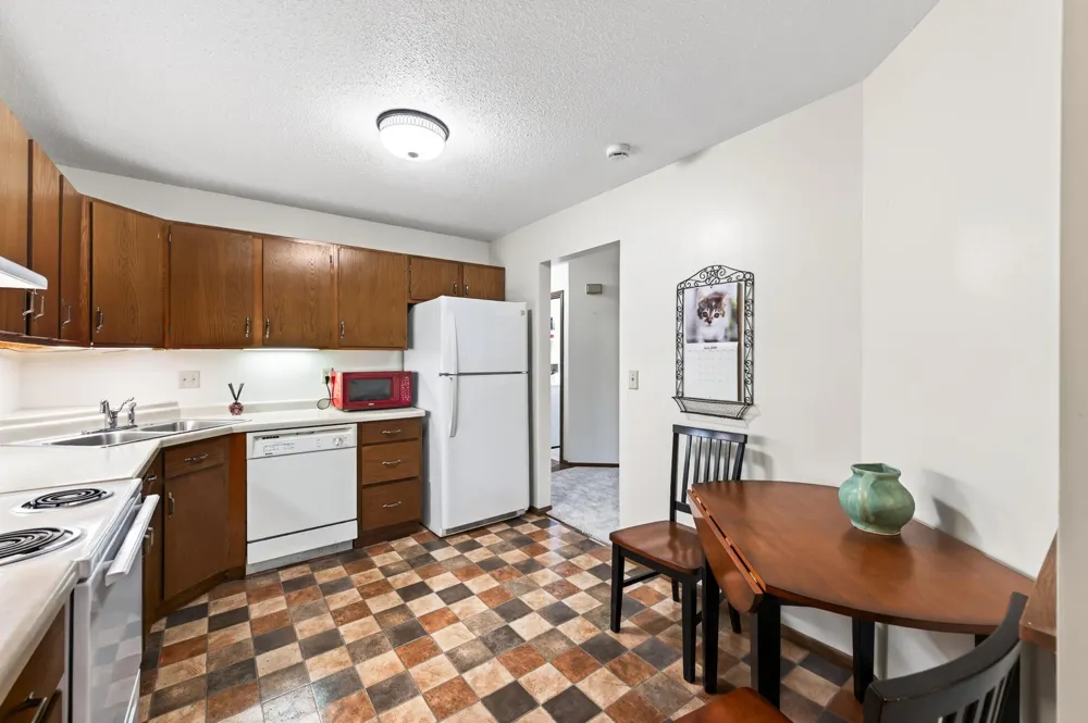500 Etna Street #102 Saint Paul, MN 55106