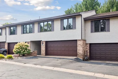 2002 Mesabi Avenue E