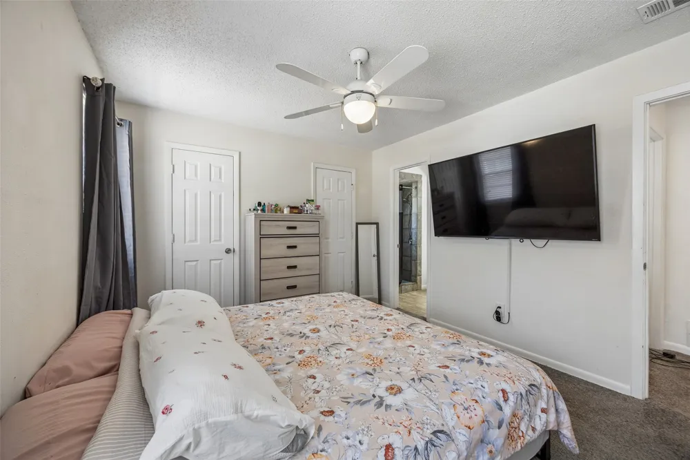 111 Dunn Street Red Oak, TX 75154