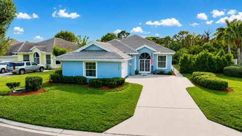 7570 SE Bay Cedar Circle