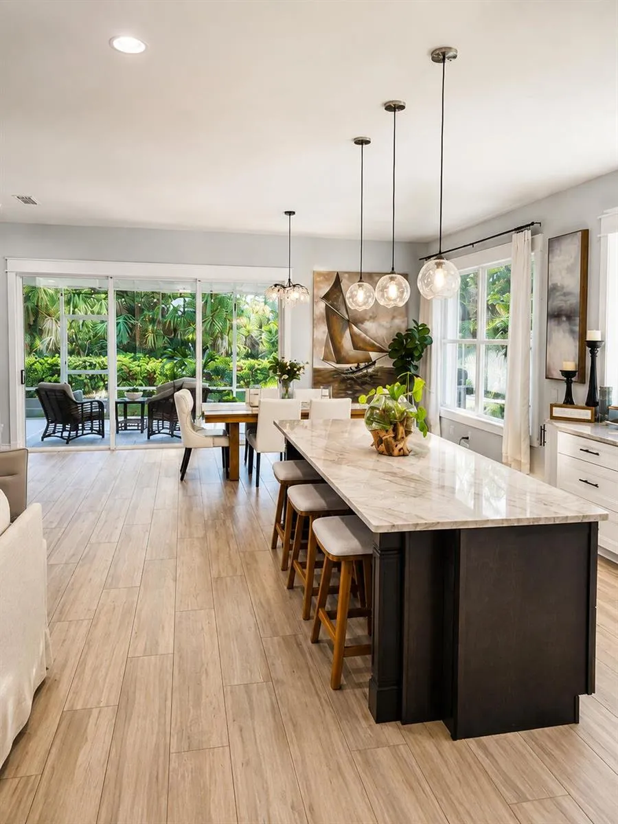 7570 SE Bay Cedar Circle Hobe Sound, FL 33455