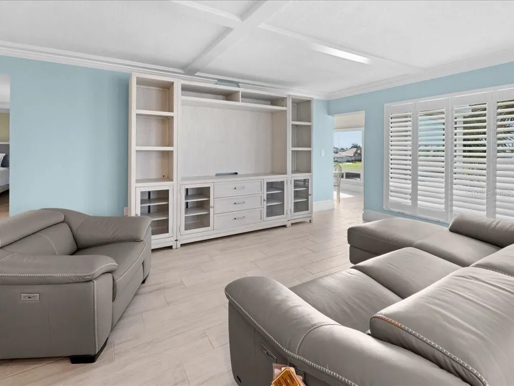 1 COLONY POINT DRIVE #1C Punta Gorda, FL 33950