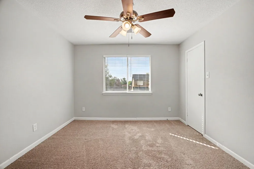 2015 Greencrest Drive Missouri City, TX 77489