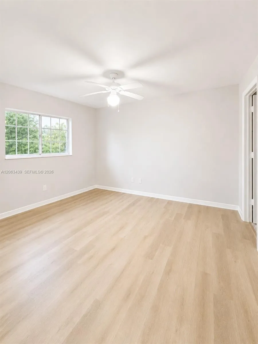 106 Palm Beach Trace Dr #106 Royal Palm Beach, FL 33411