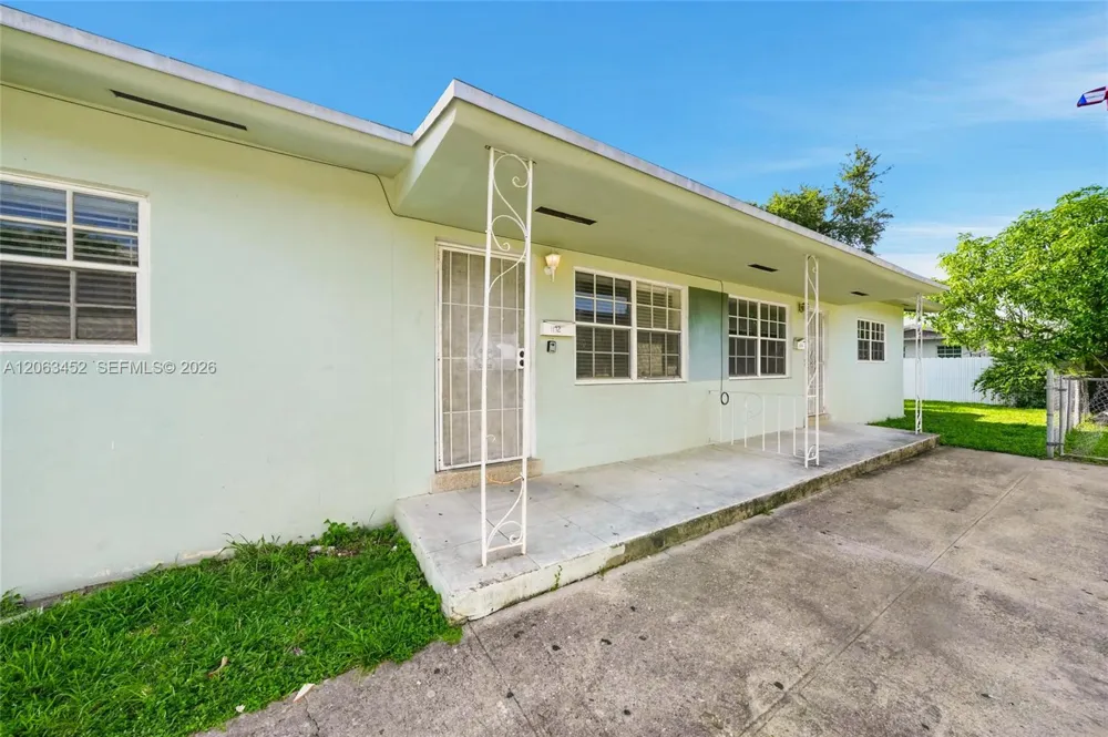 1172 NW 64th St #1172 Miami, FL 33150